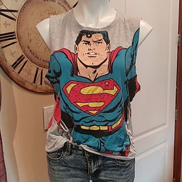 Top - Picture 4 of 8